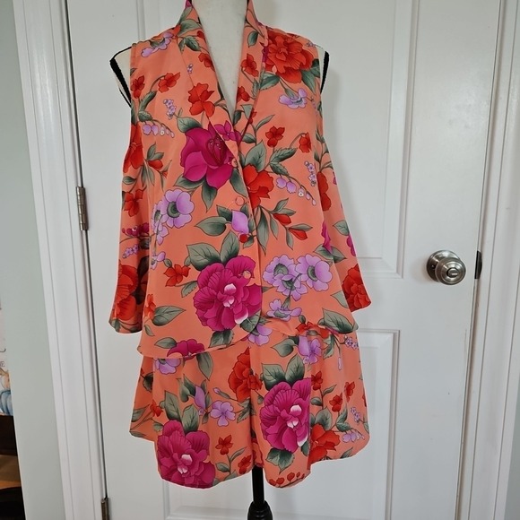 Victoria's Secret Other - Vintage Victorias Secret Gold Label Floral Pajama Set Peach Pink Orange Medium
